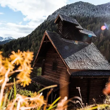 Hof Zuort מלון זנט