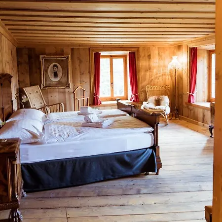 Hof Zuort Hotell 3*